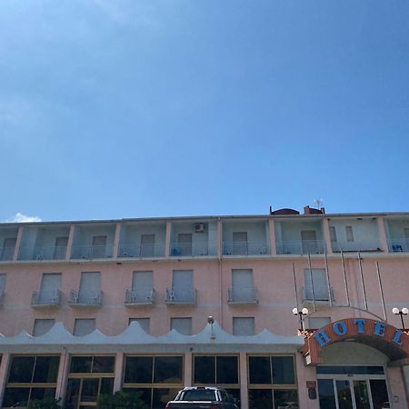 לינה וארוחת בוקר קמפורה סן ג'ובאני Al Torrione מראה חיצוני תמונה
