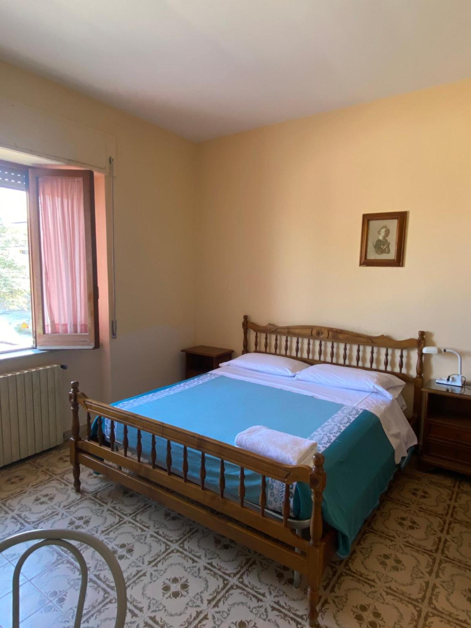 לינה וארוחת בוקר קמפורה סן ג'ובאני Al Torrione מראה חיצוני תמונה