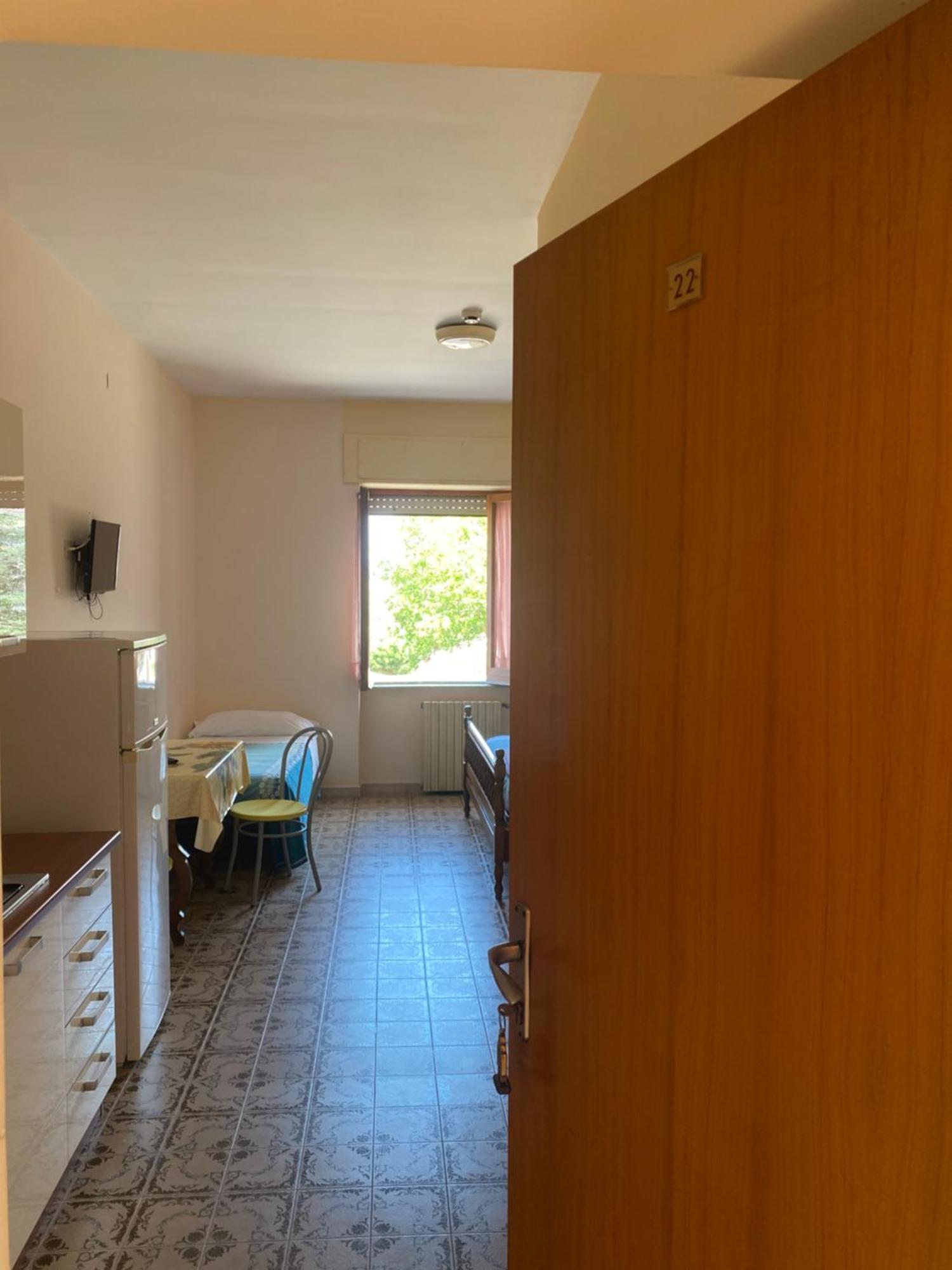לינה וארוחת בוקר קמפורה סן ג'ובאני Al Torrione מראה חיצוני תמונה
